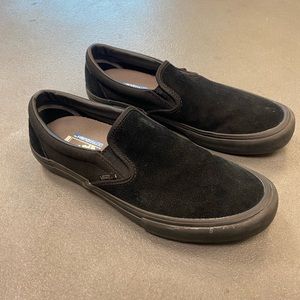 Vans ultra Cush suede slip ons. Like new!